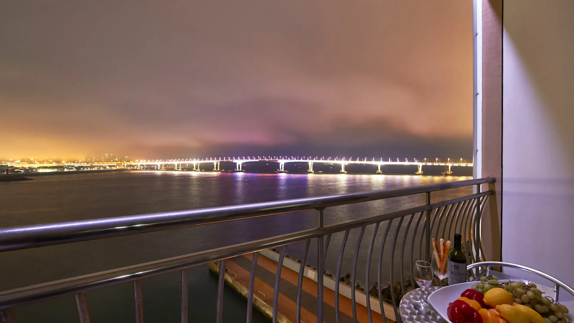 Busan Beach Hotel Busan Songdo 3*,